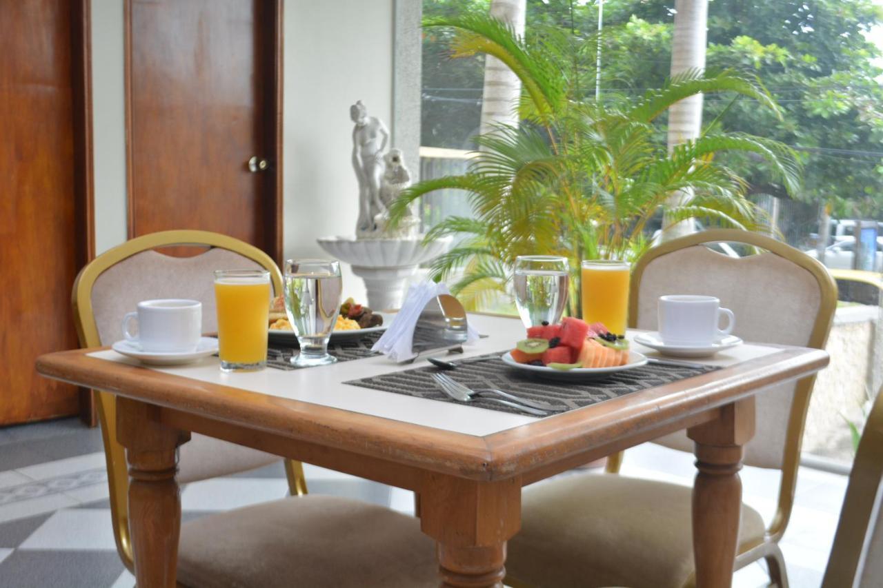 Hotel Casa Ballesteros Μπαρρανκίγια Εξωτερικό φωτογραφία